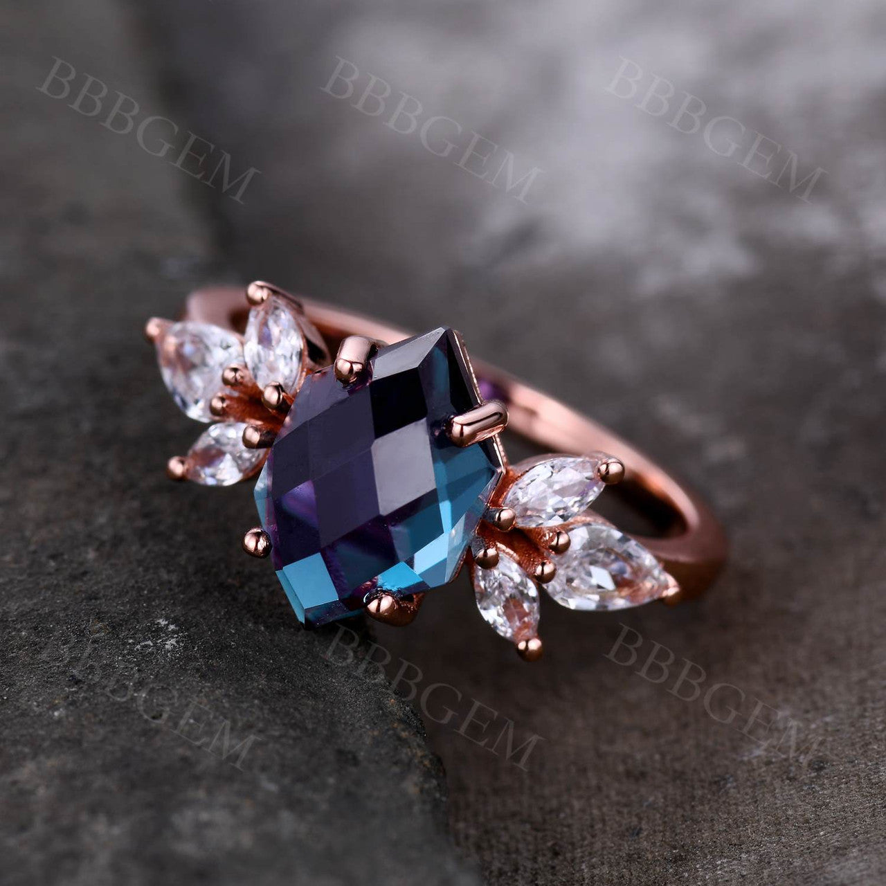 Rose Gold Alexandrite Ring-BBBGEM Alexandrite Wedding Rings