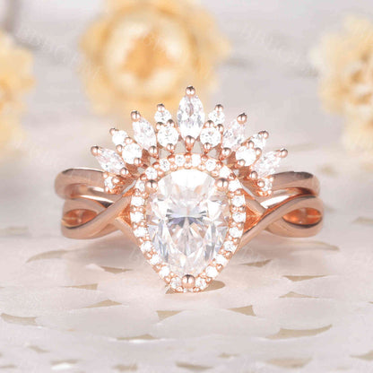 Pear Shaped Engagement Ring