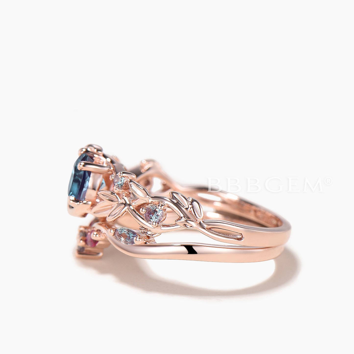 Round Cut Color-change Alexandrite Moon Twisted Ring Ruby Band Bridal Set