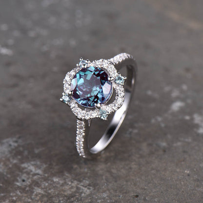 alexandrite and diamond ring