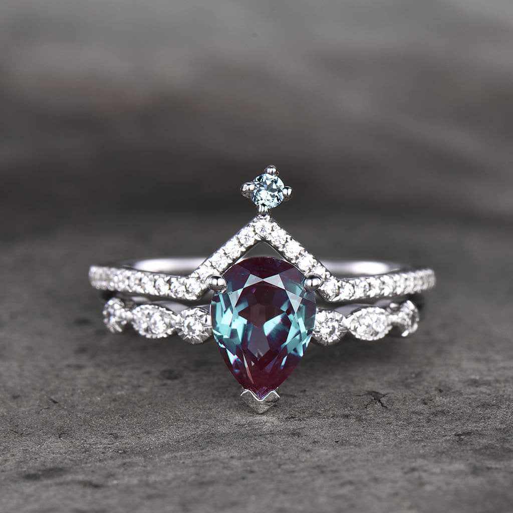 Alexandrite Engagement Ring White Gold