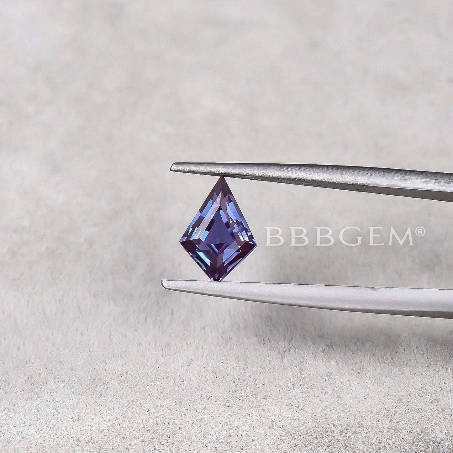 Kite Cut Color Change Alexandrite Wholesale Faceted Alexandrite