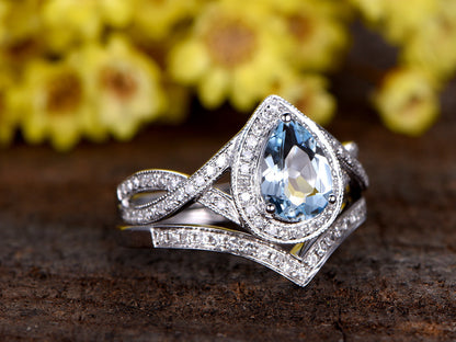 aquamarine birthstone ring