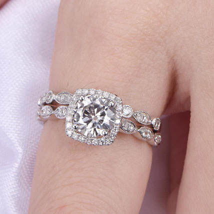 Cushion Cut Moissnaite Wedding  Set 01