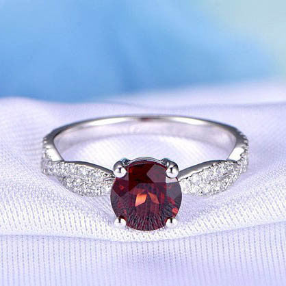 garnet stone ring