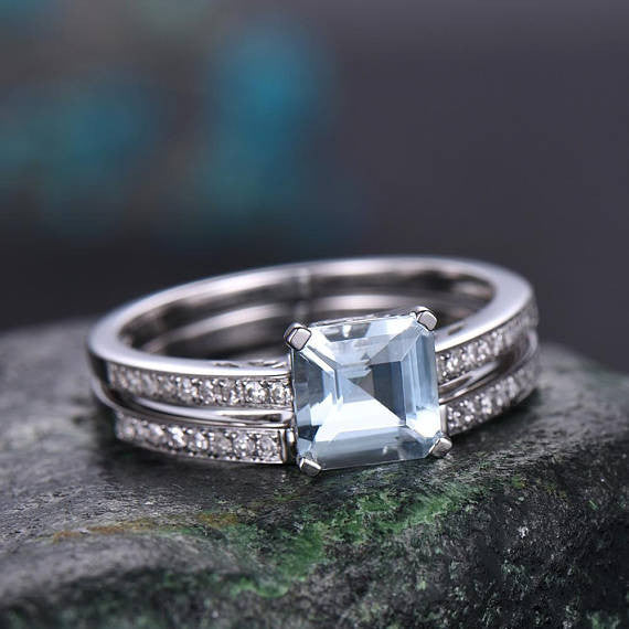 Aquamarine ring