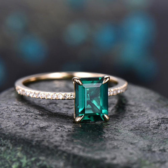 Green Emerald Ring-BBBGEM Emerald Solitaire Ring