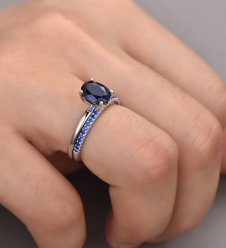 oval sapphire engagement rings set 02