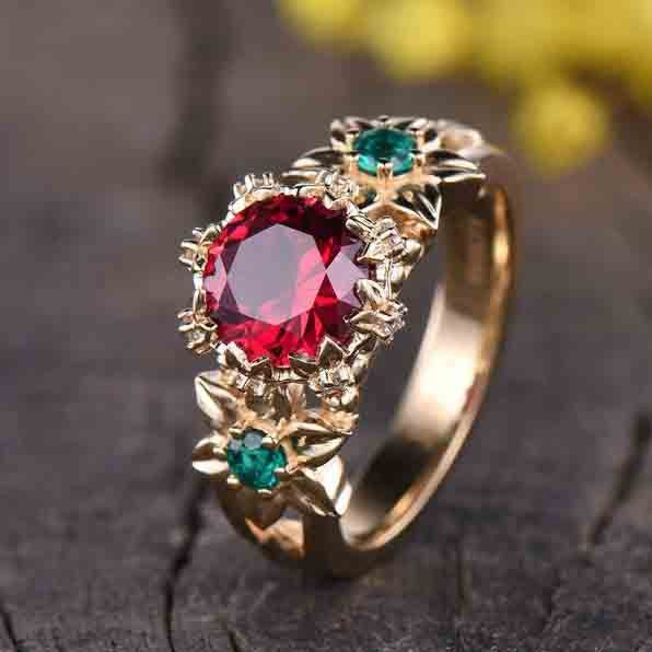 ruby emerald ring-three stone ruby ring