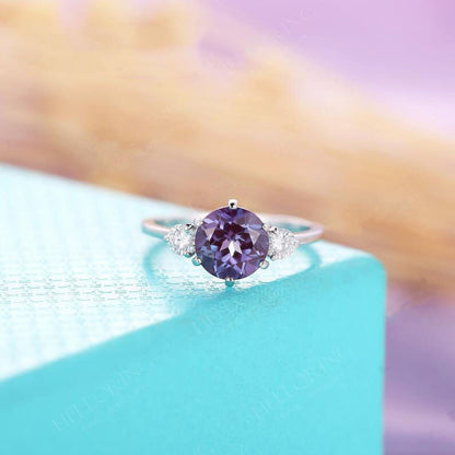 Color Changing Alexandrite Ring-BBBGEM 7mm Round Alexandrite Moissanite Engagement Rings