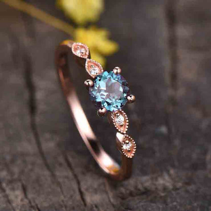 alexandrite enaggeemnt ring rose gold 00