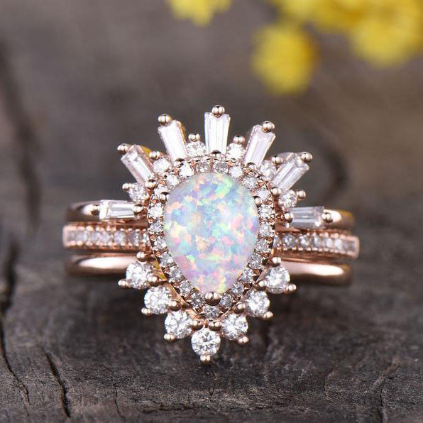 Vintage opal Wedding Set