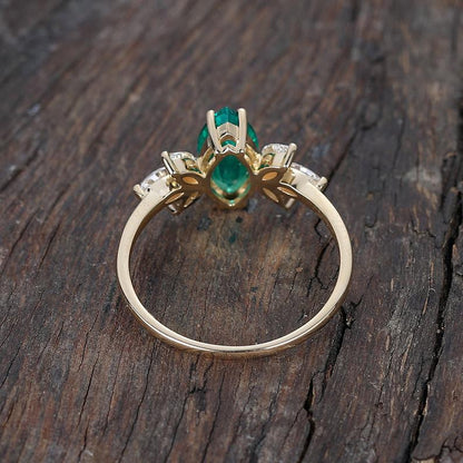 Vintage Marquise Emerald Engagement Ring 04