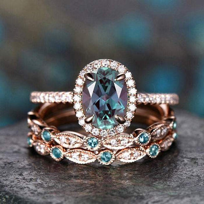 Oval cut Alexandrite engagement ring set