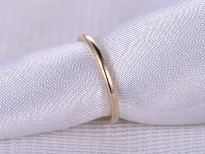 Plain Gold Wedding ring