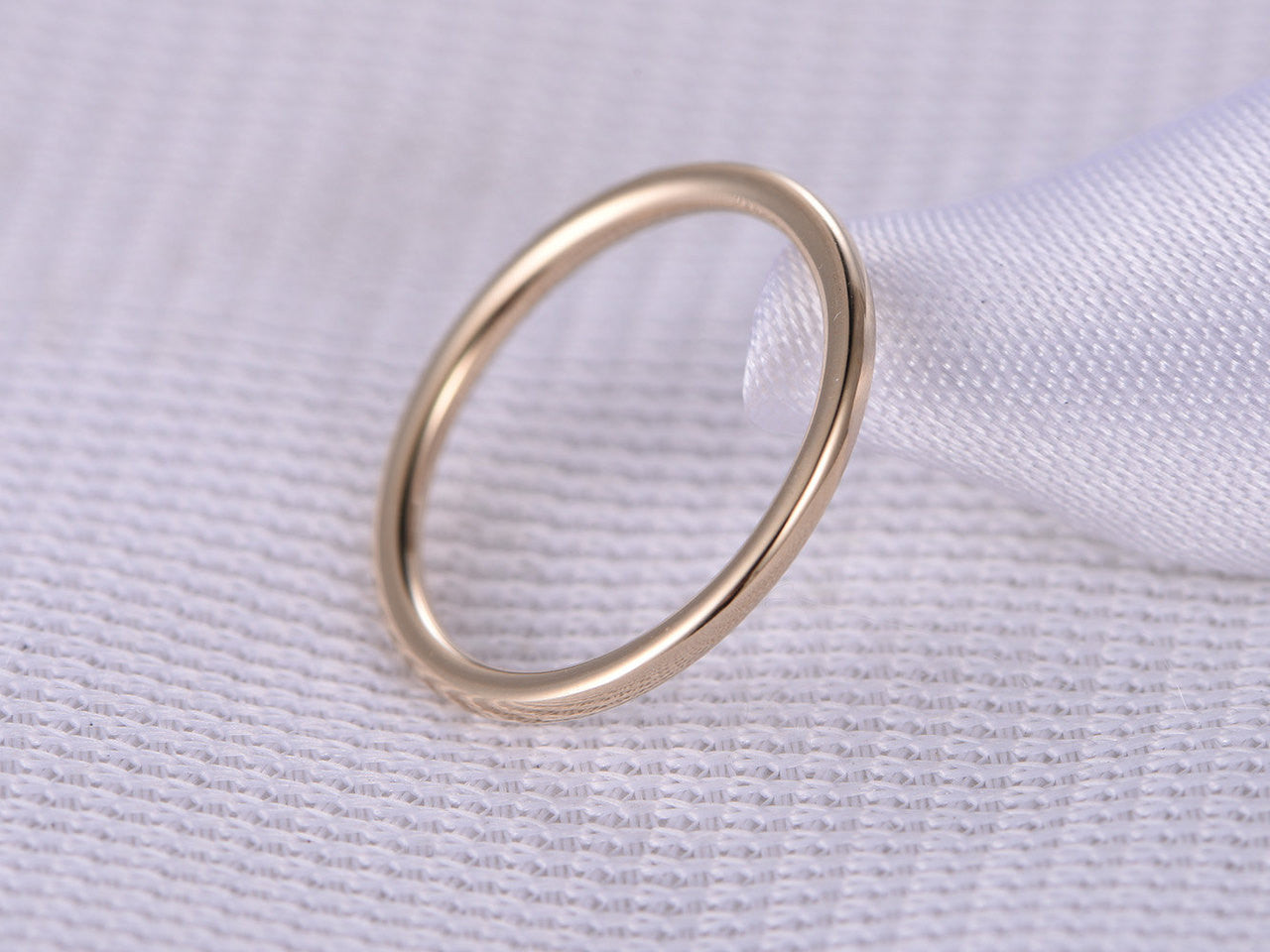 Plain Gold Wedding ring Rose Gold