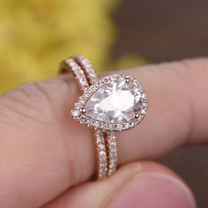 Moissanite Engagement Ring Set